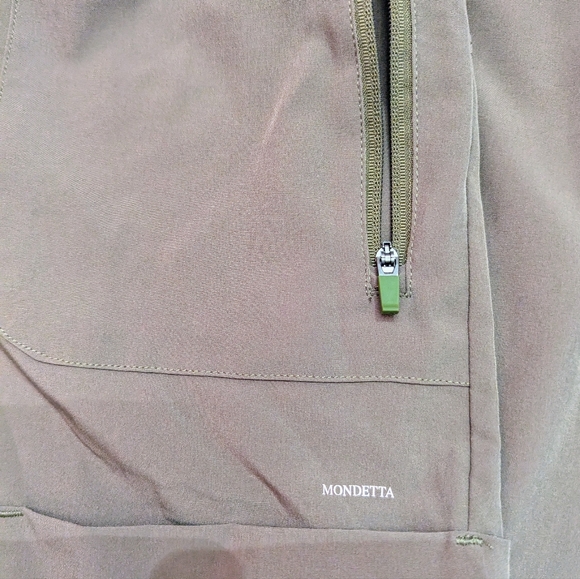 MONDETTA 3 piece track suit. Green, worn once. Size Medium-Large. - Picture 4 of 10